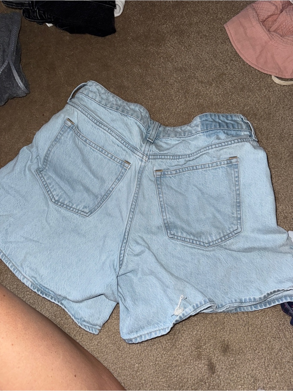 Abercrombie Curve Love high rise loose short - 29 - Picture 6 of 6